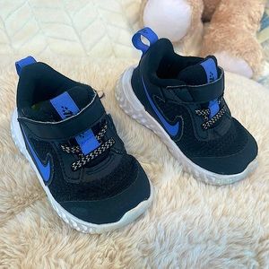 Toddler Nike 4C